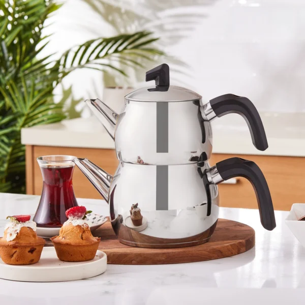 کتری و قوری متوسط 1.6 + 1 لیتر استیل بلینای کاراجا 153.03.08.1233