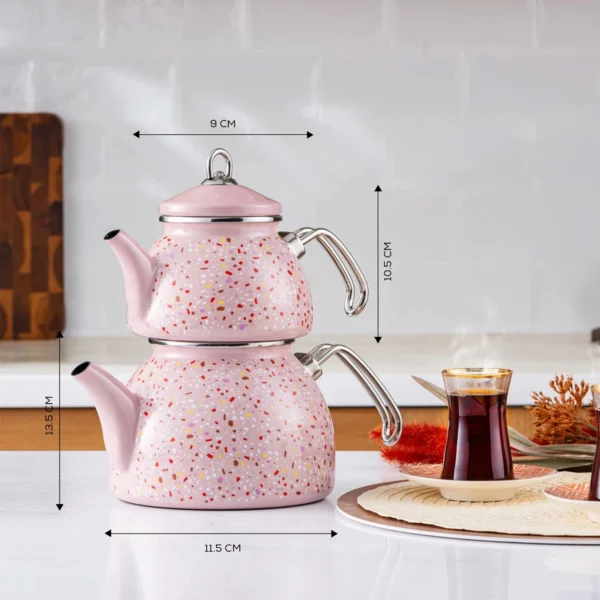 کتری و قوری 2.3 + 1.1 لیتر صورتی ترازو کاراجا 153.03.08.1659