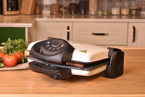 توستر برقی 1800 وات سفید گوستاوا بامبوم B3290 Rabima رابیما