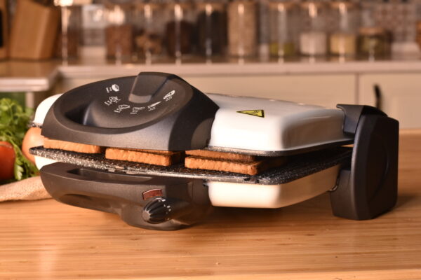 توستر برقی 1800 وات سفید گوستاوا بامبوم B3290 Rabima رابیما