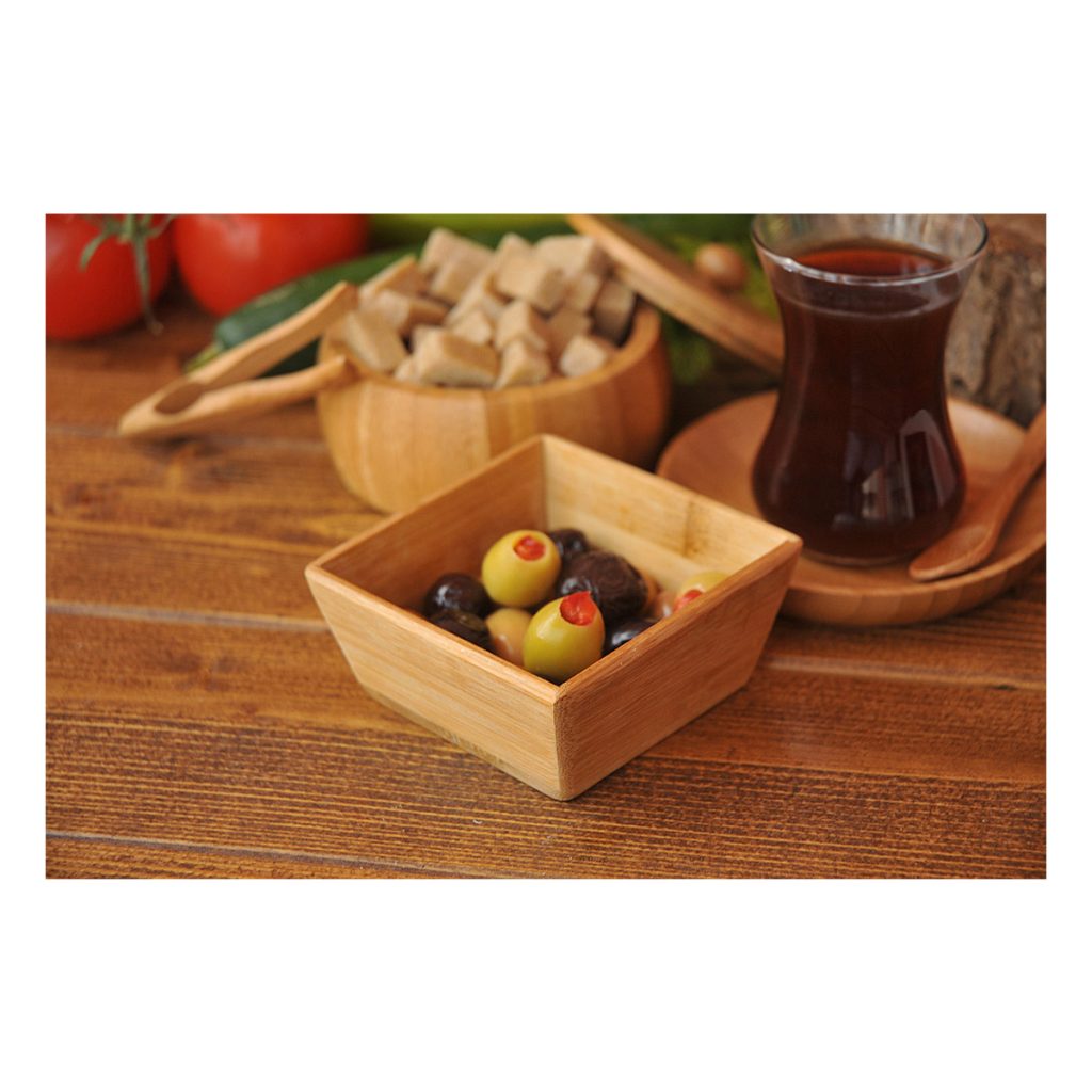 chocolate-and-dried-fruit-bowl